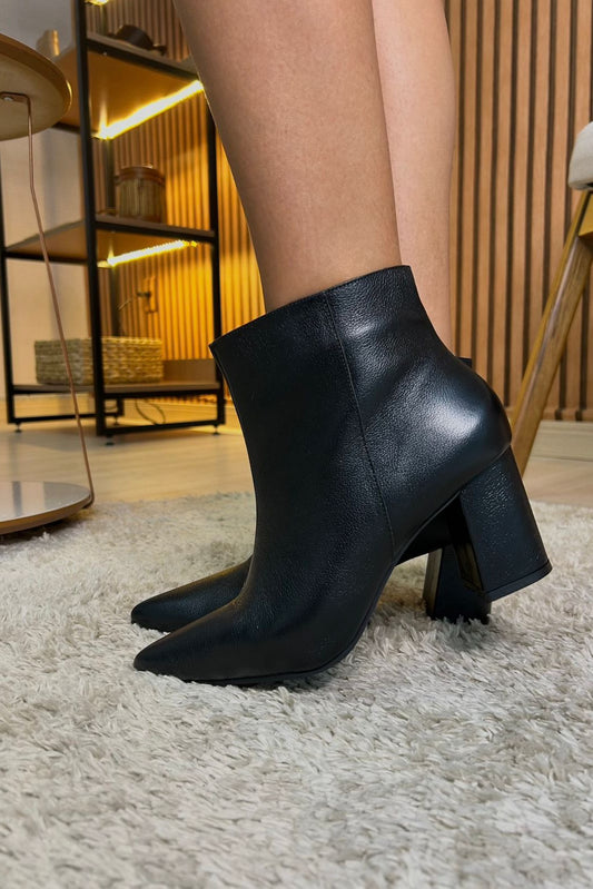 Bota Paris